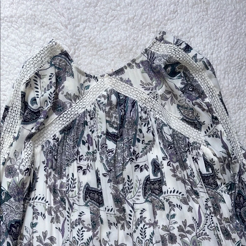 Free People White Graphic Tie Front Blouse